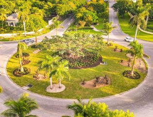 Lyford Cay Roundabout